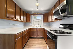 3916 Liberty Blvd, Westmont, IL 60559 - Photo 5