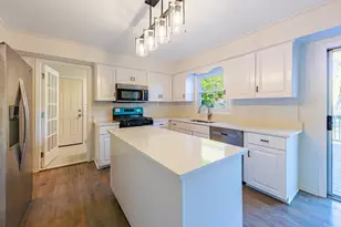 1224 W Whytecliff Rd, Palatine, IL 60067 - Photo 3