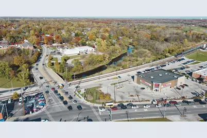 380 N Cedar Road, New Lenox, IL 60451 - Photo 1