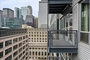 565 W Quincy St, Chicago, IL 60661 - Photo 21