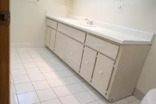 8418 W Oak Ave, Niles, IL 60714 - Photo 17