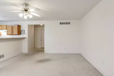 1204 Colonial Avenue, Bloomington, IL 61701 - Photo 3