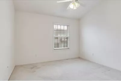 1204 Colonial Avenue, Bloomington, IL 61701 - Photo 11