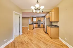 7730 N Paulina St, Chicago, IL 60626 - Photo 11