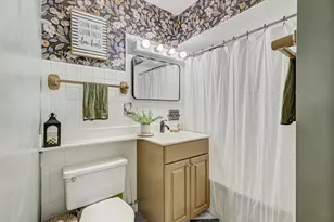 832 Sylviawood Ave, Park Ridge, IL 60068 - Photo 13