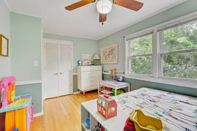 832 Sylviawood Avenue, Park Ridge, IL 60068 - Photo 23