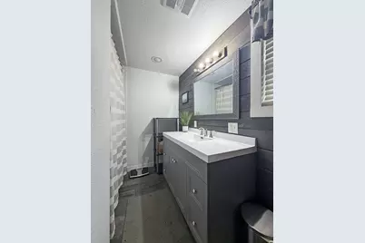 201 S Church Street, Orangeville, IL 61060 - Photo 23