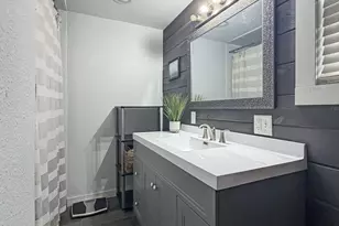 201 S Church St, Orangeville, IL 61060 - Photo 23