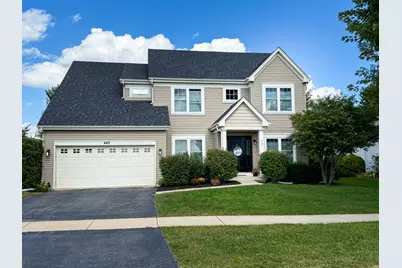 445 E Becker Place, Sycamore, IL 60178 - Photo 1