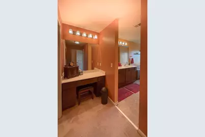 445 E Becker Place, Sycamore, IL 60178 - Photo 23