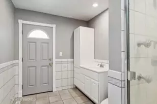 19738 W Martin Dr, Mundelein, IL 60060 - Photo 15