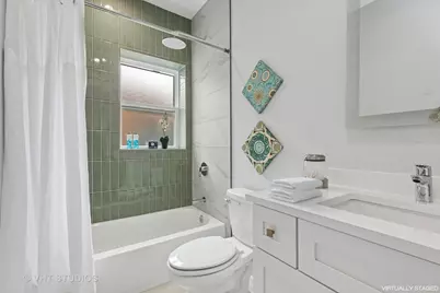 847 W Ainslie Street #2W, Chicago, IL 60640 - Photo 13