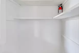 2415 W Arthington St, Chicago, IL 60612 - Photo 7