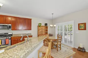 695 Station Blvd, Aurora, IL 60504 - Photo 7