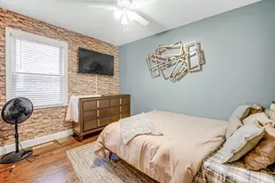 10516 S Eggleston Ave, Chicago, IL 60628 - Photo 5