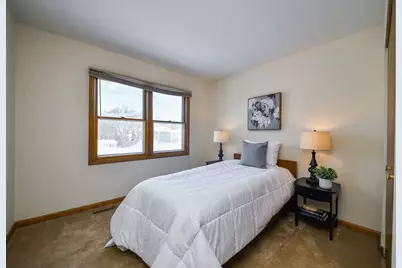 2509 Brockton Circle, Naperville, IL 60565 - Photo 13