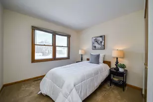 2509 Brockton Cir, Naperville, IL 60565 - Photo 13