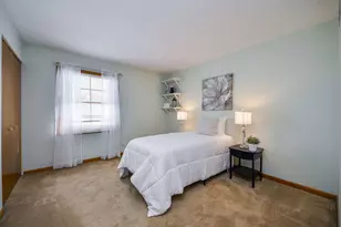 2509 Brockton Cir, Naperville, IL 60565 - Photo 15