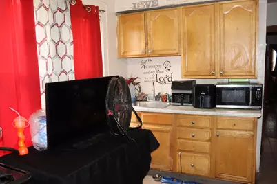 6225 S Albany Avenue, Chicago, IL 60629 - Photo 5