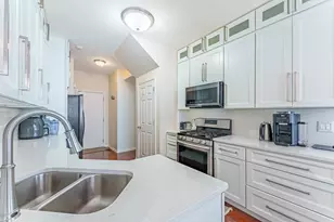 1748 Windward Ave, Naperville, IL 60563 - Photo 15