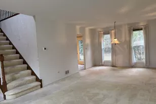 1974 Wexford Cir, Wheaton, IL 60189 - Photo 5