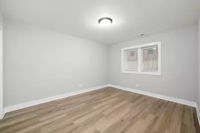 657 N Pine Avenue, Chicago, IL 60644 - Photo 35