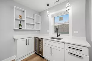 657 N Pine Ave, Chicago, IL 60644 - Photo 37