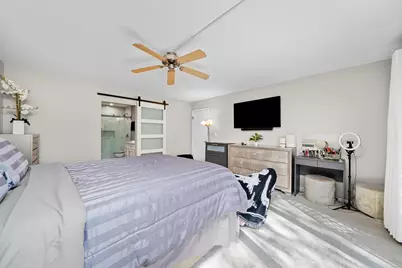 8094 Garfield Avenue #4-3, Burr Ridge, IL 60527 - Photo 15