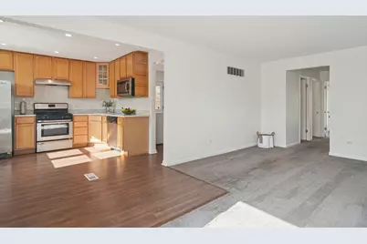 9930 Montrose Avenue, Schiller Park, IL 60176 - Photo 5