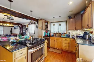 104 Channel Dr, Port Barrington, IL 60010 - Photo 13