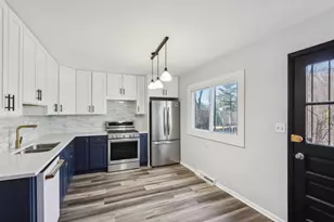 414 Skokie Ct, Wilmette, IL 60091 - Photo 3