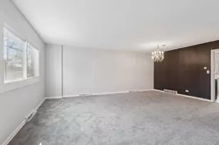 414 Skokie Ct, Wilmette, IL 60091 - Photo 17