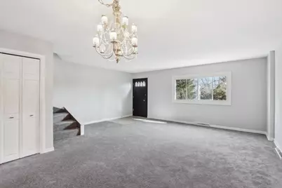 414 Skokie Court, Wilmette, IL 60091 - Photo 5