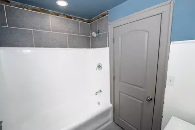 845 W 50th Place, Chicago, IL 60609 - Photo 43