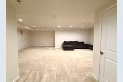 3660 Thornhill Drive, Elgin, IL 60124 - Photo 17