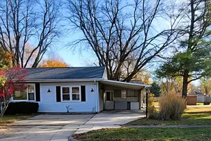 521 N Beech St, Forrest, IL 61741 - Photo 13