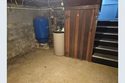 514 Mineral Springs Drive, McHenry, IL 60051 - Photo 17