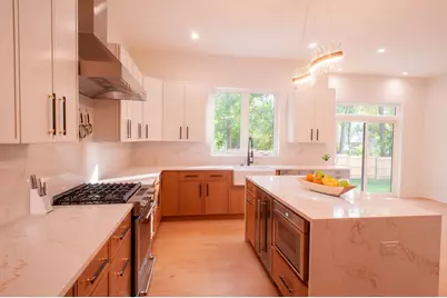 515 E Wilson Avenue, Lombard, IL 60148 - Photo 9