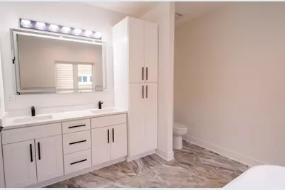 515 E Wilson Avenue, Lombard, IL 60148 - Photo 23