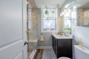 2056 N Damen Ave, Chicago, IL 60647 - Photo 13