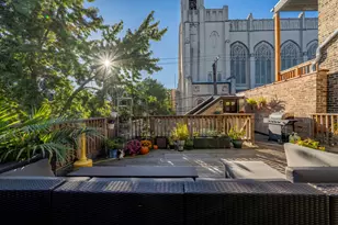 2056 N Damen Ave, Chicago, IL 60647 - Photo 15