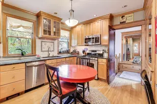 253 Ontario St, Oak Park, IL 60302 - Photo 11