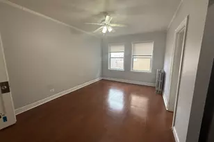 6930 N Greenview Ave, Chicago, IL 60626 - Photo 5