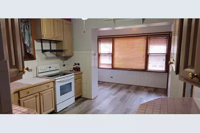 4925 N Kentucky Avenue, Chicago, IL 60630 - Photo 3