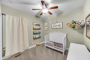 3002 Winter Garden Dr, Valparaiso, IN 46385 - Photo 17