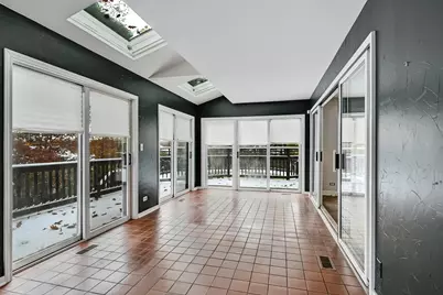 [Address not provided], Burr Ridge, IL 60527 - Photo 5