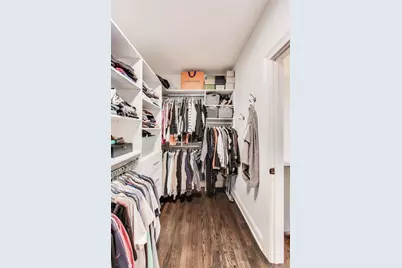 2130 W Division Street #4W, Chicago, IL 60622 - Photo 17