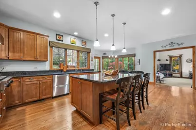 24881 N Black Walnut Terrace, Cary, IL 60013 - Photo 15