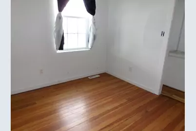 3692 E 2nd Road, Mendota, IL 61342 - Photo 5