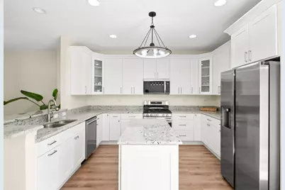 563 Grosvenor Lane, Aurora, IL 60504 - Photo 7